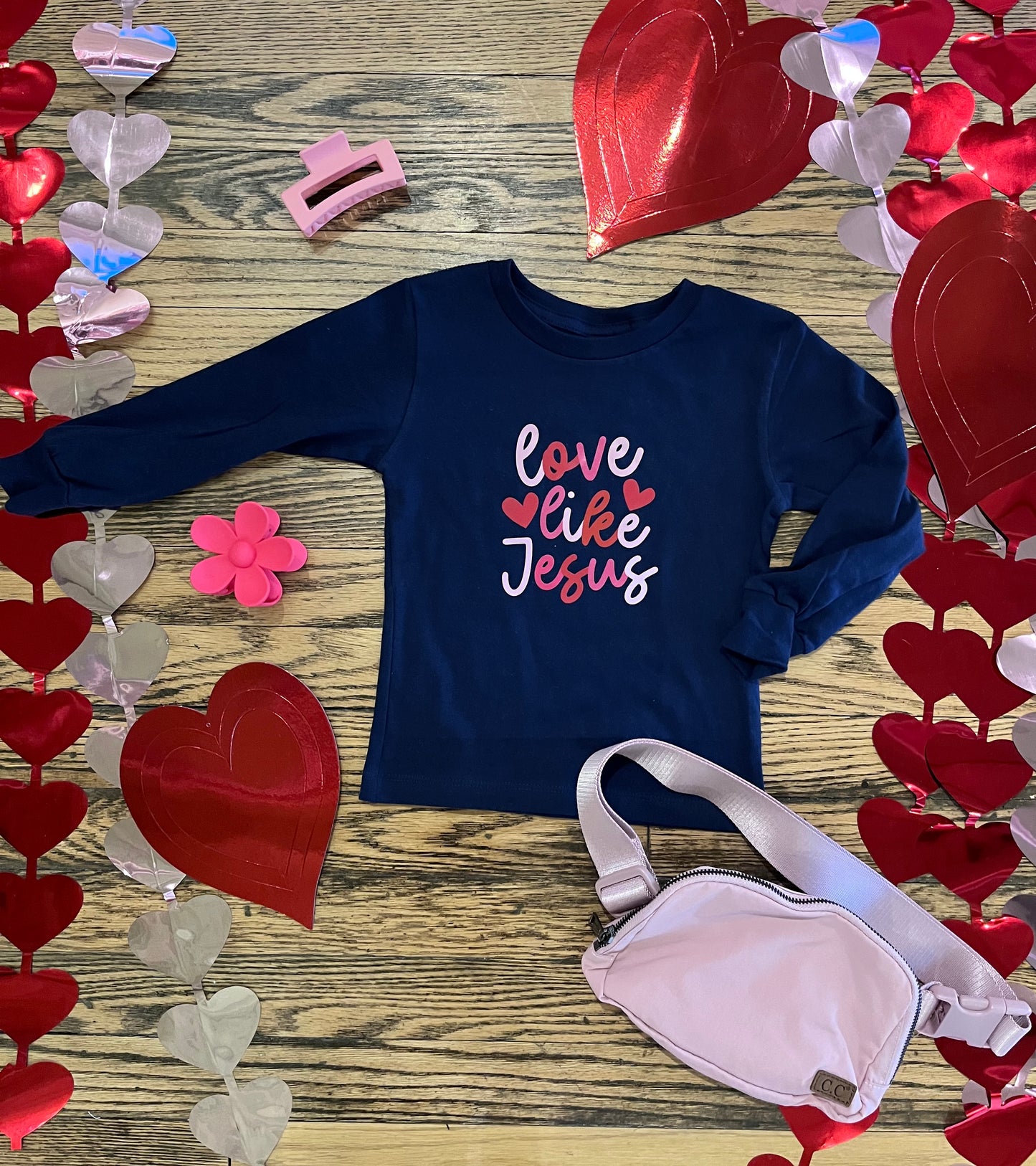 Love Like Jesus Long Sleeve Tee